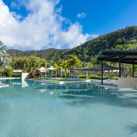 ホテル ペッパーズ ブルー オン ブルー Nelly Bay エクステリア 写真 Pool at Peppers Spa